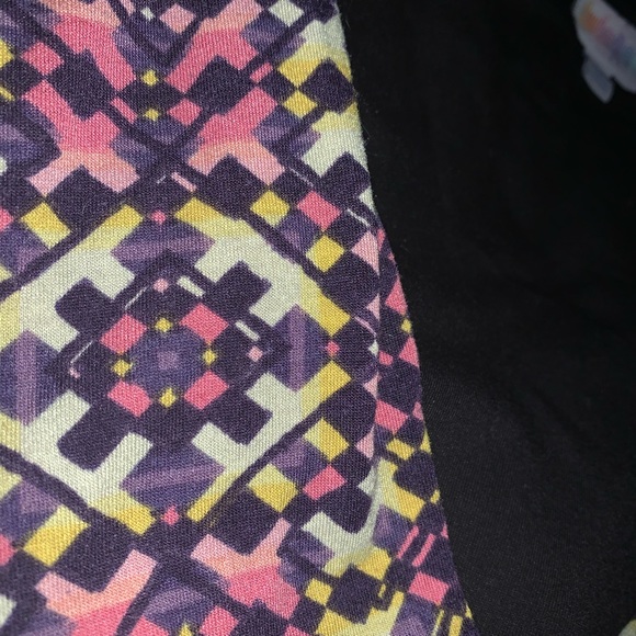 Lularoe Randy - Picture 2 of 2